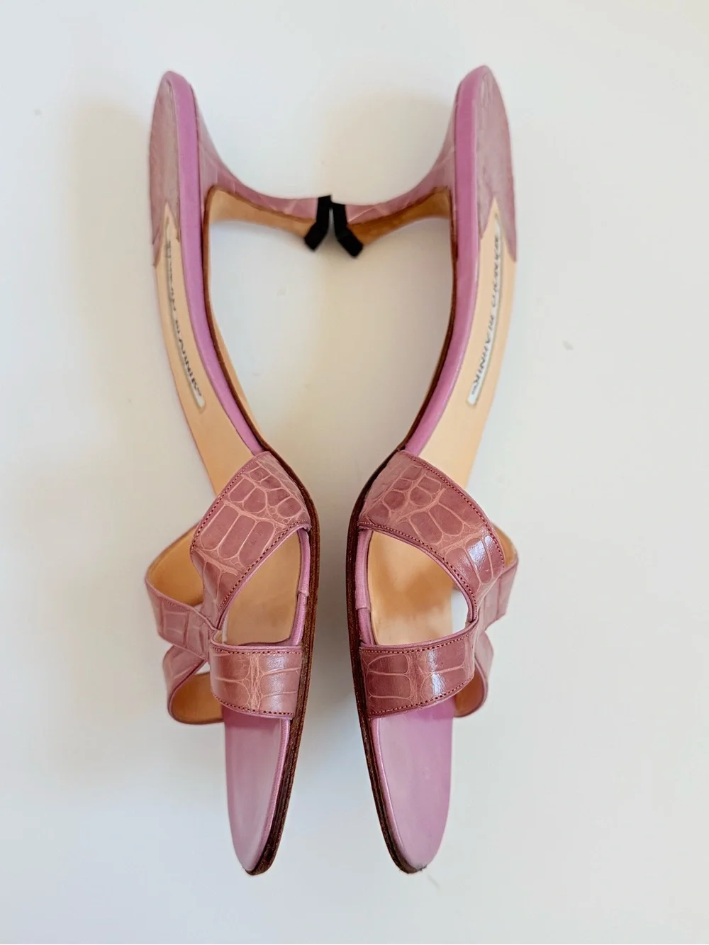 Manolo Blahnik Callamu Lilac Pink Crocodile Leather Crisscross Mules Heel 39.5 - Picture 4 of 8